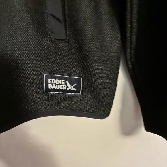 NWOT Eddie Bauer Black Pullover Fleece Sweater Crafted From Heathered Fleece - Picture 7 of 10